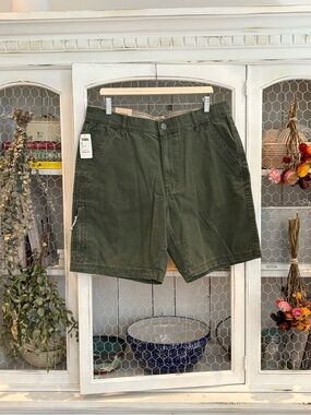 Men’s Bass Pro Shops Olive Green Cargo Shorts